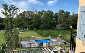 Pont De Val - La Riviere Apartments